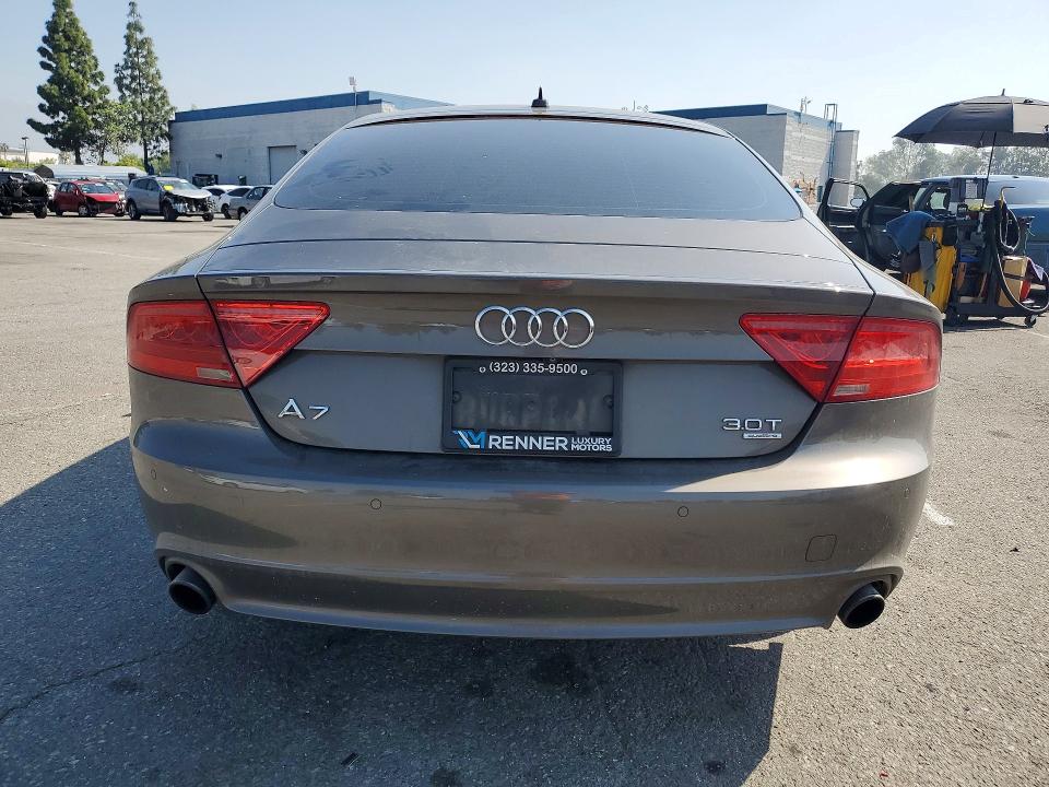 49033236 :رقم المزاد ، WAUWGAFC5EN101152 vin ، 2014 Audi A7 مزاد بيع