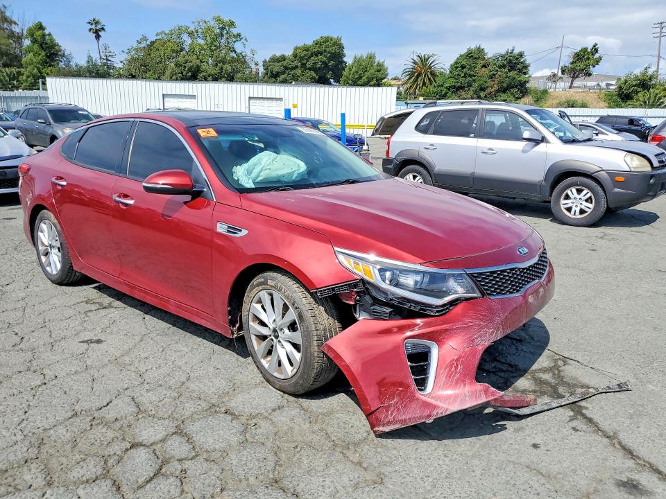Продажа на аукционе авто 2018 Kia Optima, vin: 5XXGT4L32JG241044, номер лота: 51428896