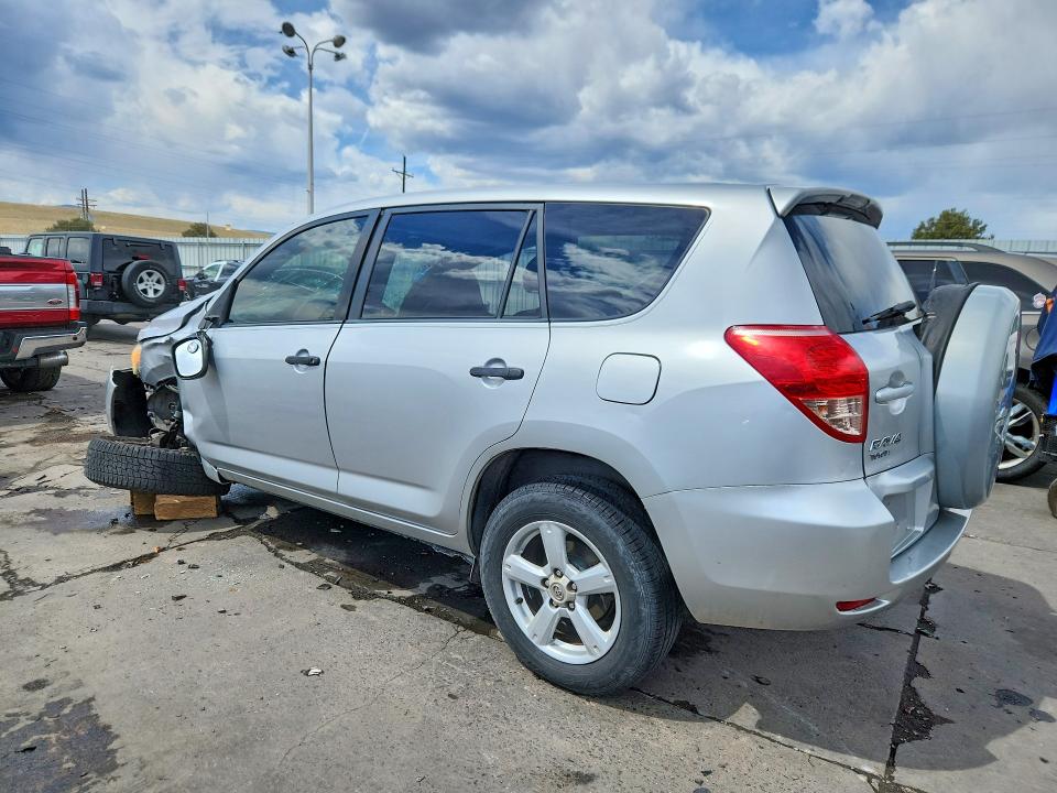 2008 Toyota Rav4 მანქანა იყიდება აუქციონზე, vin: JTMBD33V286069786, აუქციონის ნომერი: 49331776