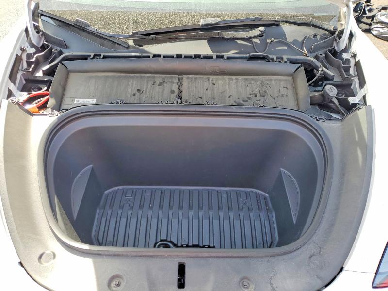 Продажа на аукционе авто 2024 Tesla Model Y, vin: 7SAYGDEE7RA263546, номер лота: 51009006