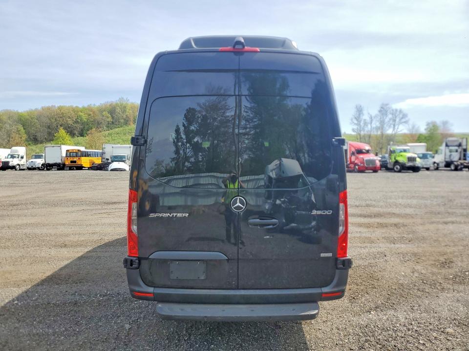 2023 Mercedes-benz Sprinter მანქანა იყიდება აუქციონზე, vin: W1Z4KGHY0PT134683, აუქციონის ნომერი: 51479846