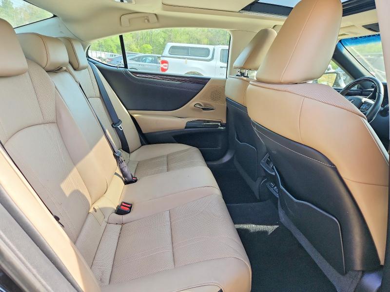 Продажа на аукционе авто 2019 Lexus Es, vin: 58ABZ1B16KU036866, номер лота: 49822326