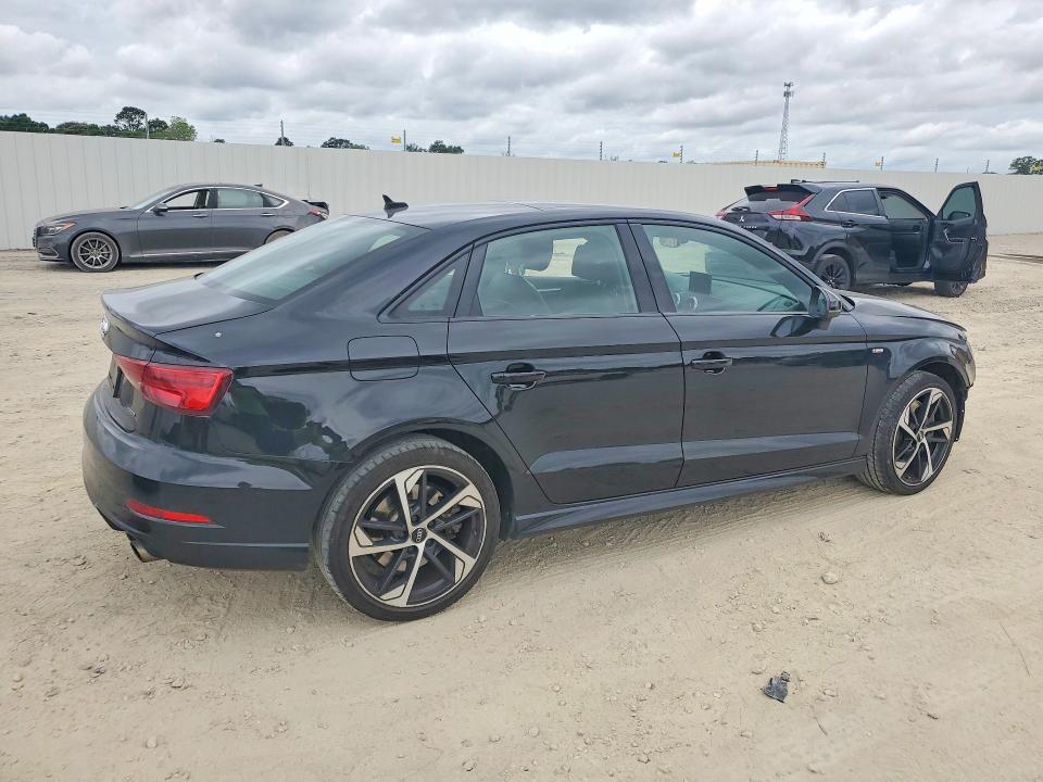 Продажа на аукционе авто 2020 Audi A3, vin: WAUBEGFFXLA032965, номер лота: 51087746