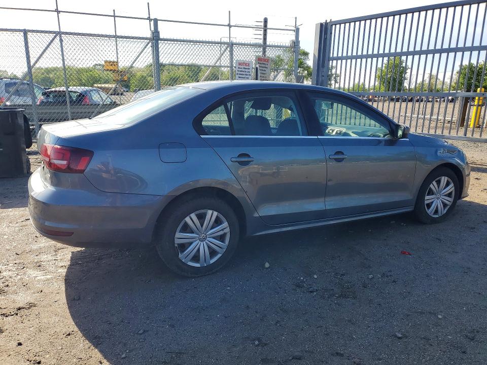 51775066 :رقم المزاد ، 3VW167AJXHM413438 vin ، 2017 Volkswagen Jetta مزاد بيع