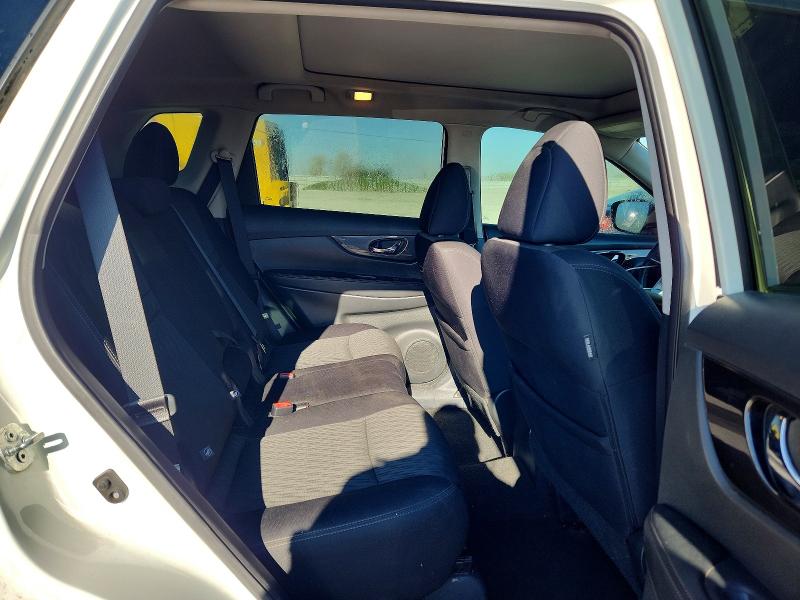 50157856 :رقم المزاد ، 5N1AT2MVXHC758768 vin ، 2017 Nissan Rogue مزاد بيع