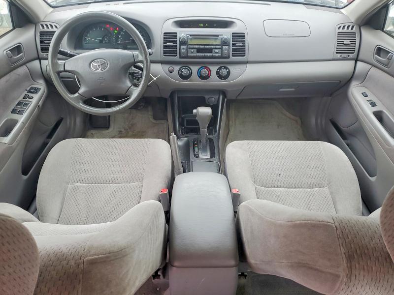 49224776 :رقم المزاد ، JTDBE32K820135286 vin ، 2002 Toyota Camry مزاد بيع