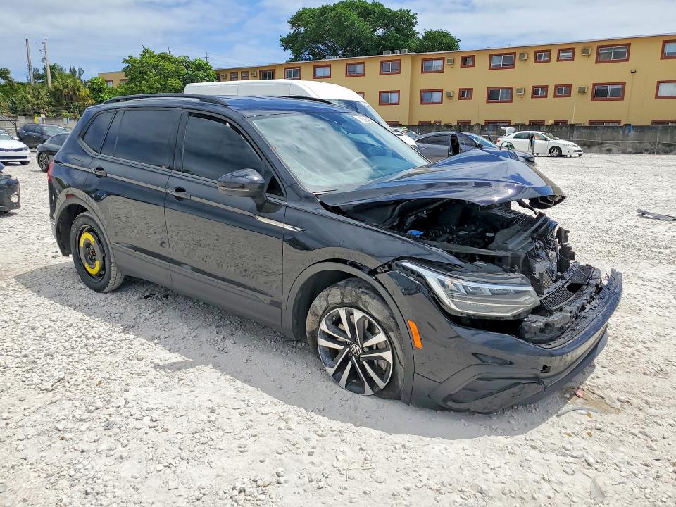 49934926 :رقم المزاد ، 3VVRB7AX3PM110460 vin ، 2023 Volkswagen Tiguan مزاد بيع