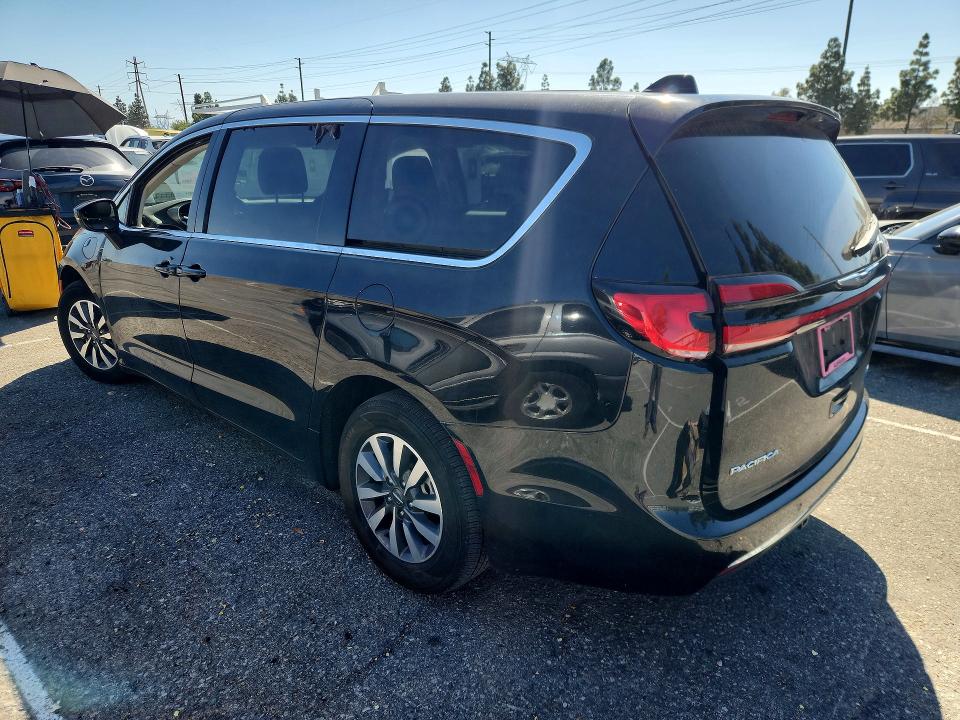 Продажа на аукционе авто 2023 Chrysler Pacifica, vin: 2C4RC1L75PR626219, номер лота: 48175166