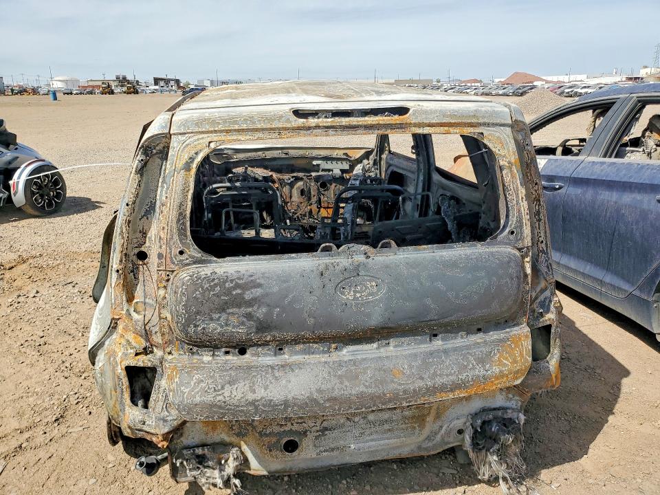 50518116 :رقم المزاد ، KNDJN2A26H7497625 vin ، 2017 Kia Soul مزاد بيع