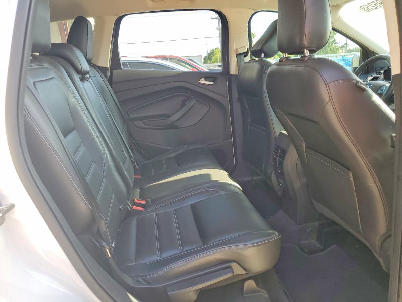 49952586 :رقم المزاد ، 1FMCU0HD8JUB79838 vin ، 2018 Ford Escape مزاد بيع
