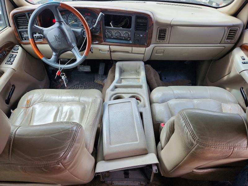 Продаж на аукціоні авто 2001 Chevrolet Suburban, vin: 3GNGK26G61G213497, номер лоту: 51464676