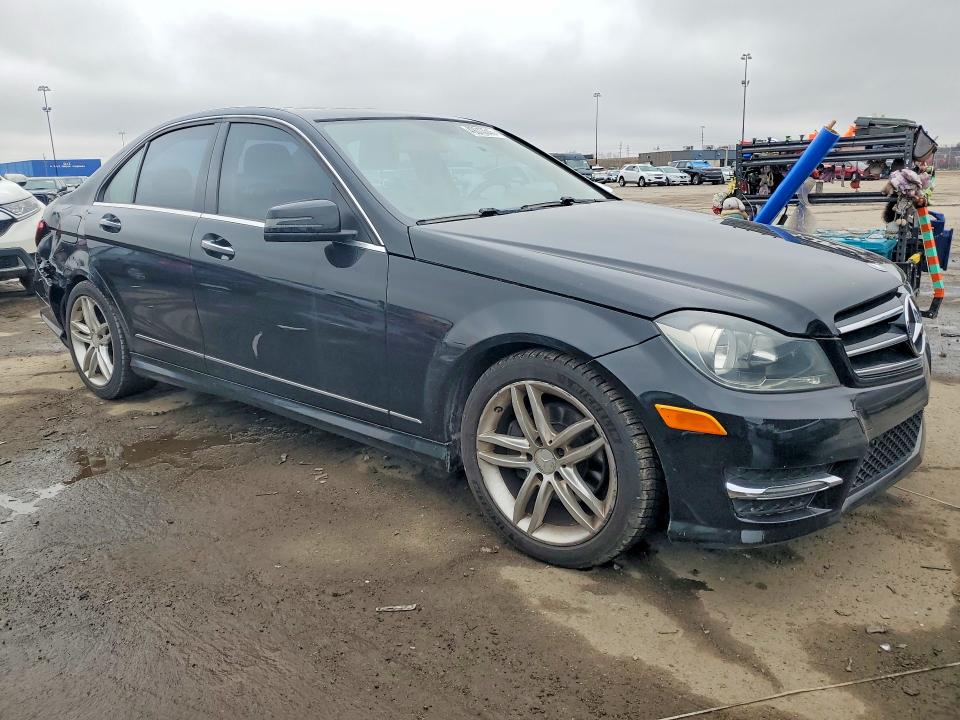 Продаж на аукціоні авто 2014 Mercedes-benz C, vin: WDDGF4HB4ER313510, номер лоту: 49313546