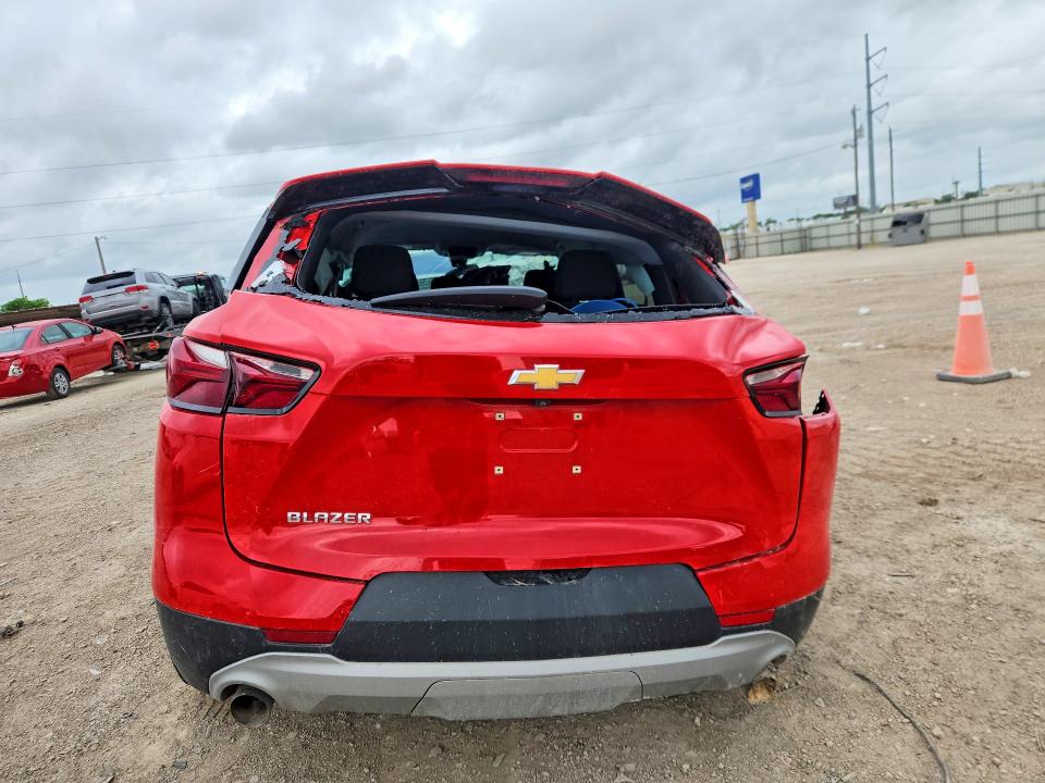 Продаж на аукціоні авто 2022 Chevrolet Blazer, vin: 3GNKBCR44NS207959, номер лоту: 49143776