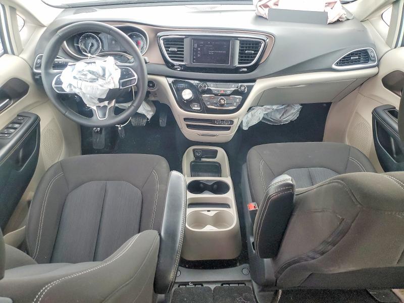 51968296 :رقم المزاد ، 2C4RC1CG5RR138830 vin ، 2024 Chrysler Voyager مزاد بيع