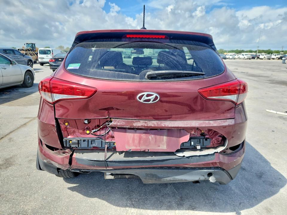 Продажа на аукционе авто 2017 Hyundai Tucson, vin: KM8J23A40HU341822, номер лота: 50945946