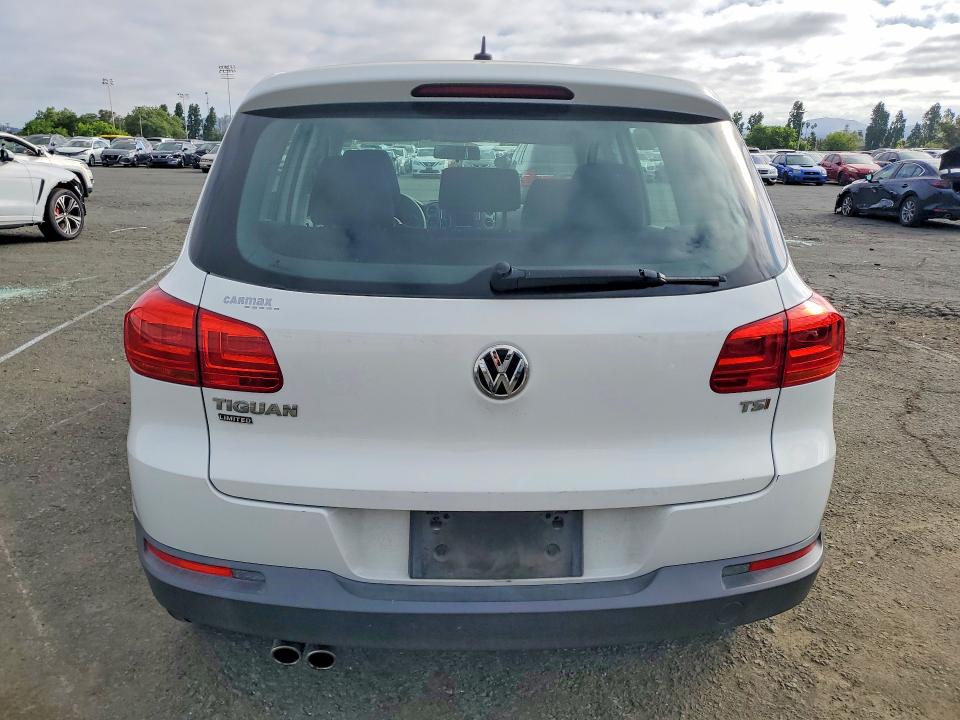 Aukcja sprzedaży 2017 Volkswagen Tiguan, vin: WVGAV7AX4HK054214, numer aukcji: 48951226