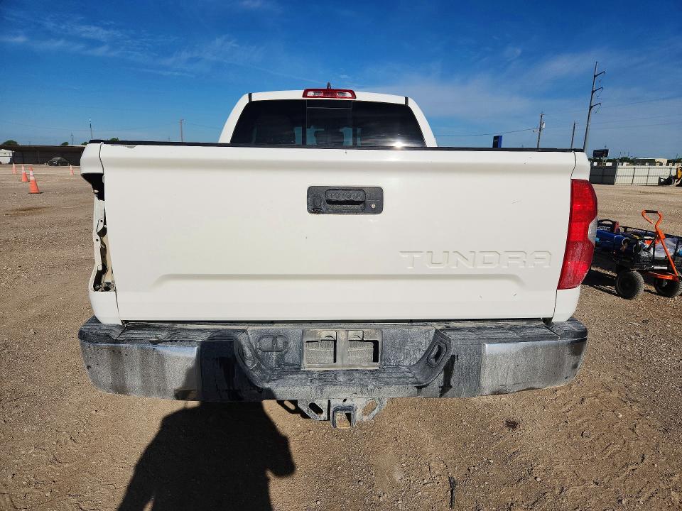 48687486 :رقم المزاد ، 5TFRY5F12LX266659 vin ، 2020 Toyota Tundra مزاد بيع
