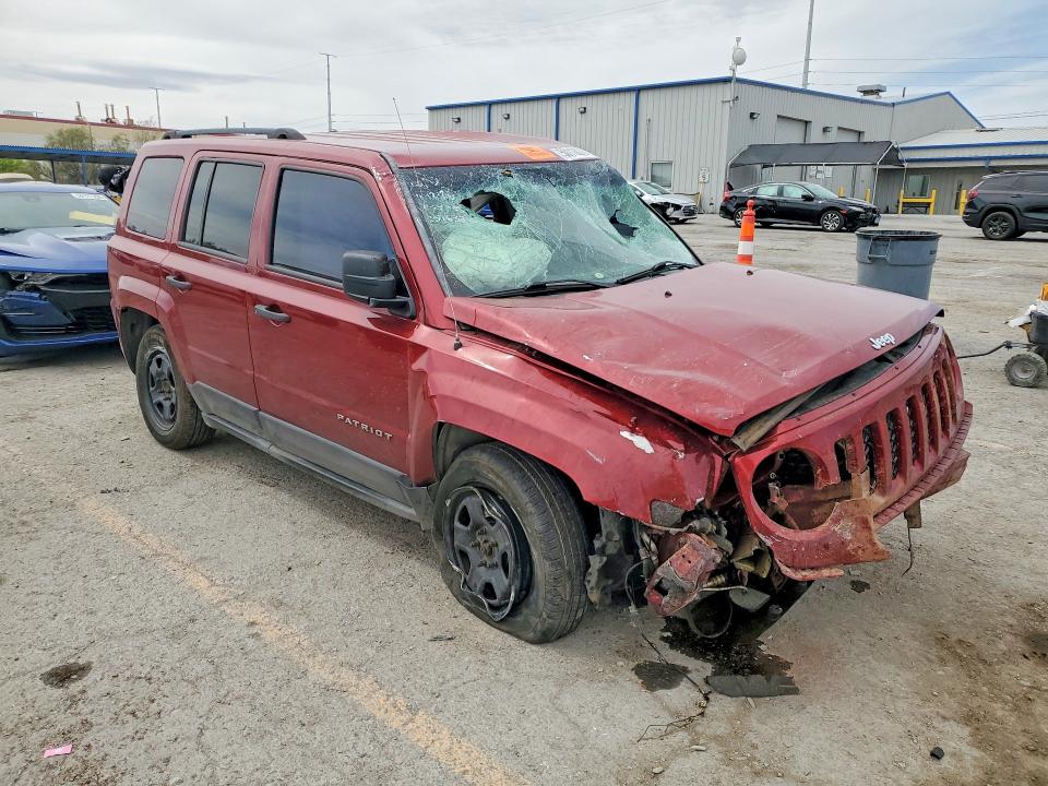 50118376 :رقم المزاد ، 1C4NJPBA3GD641972 vin ، 2016 Jeep Patriot مزاد بيع