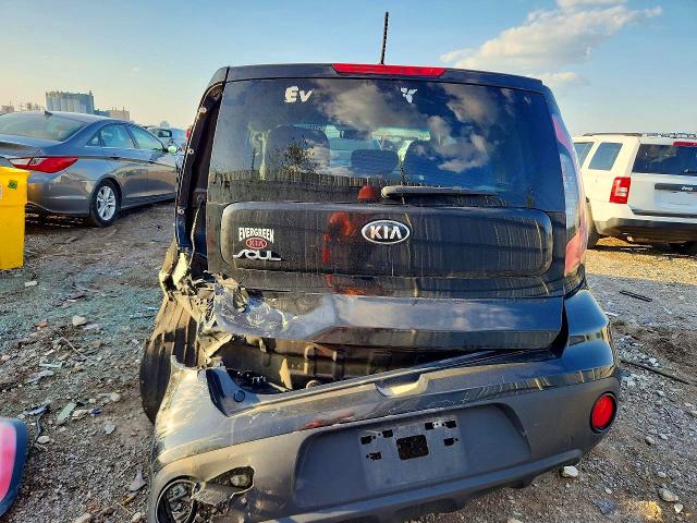2018 Kia Soul მანქანა იყიდება აუქციონზე, vin: KNDJN2A21J7542394, აუქციონის ნომერი: 50889986