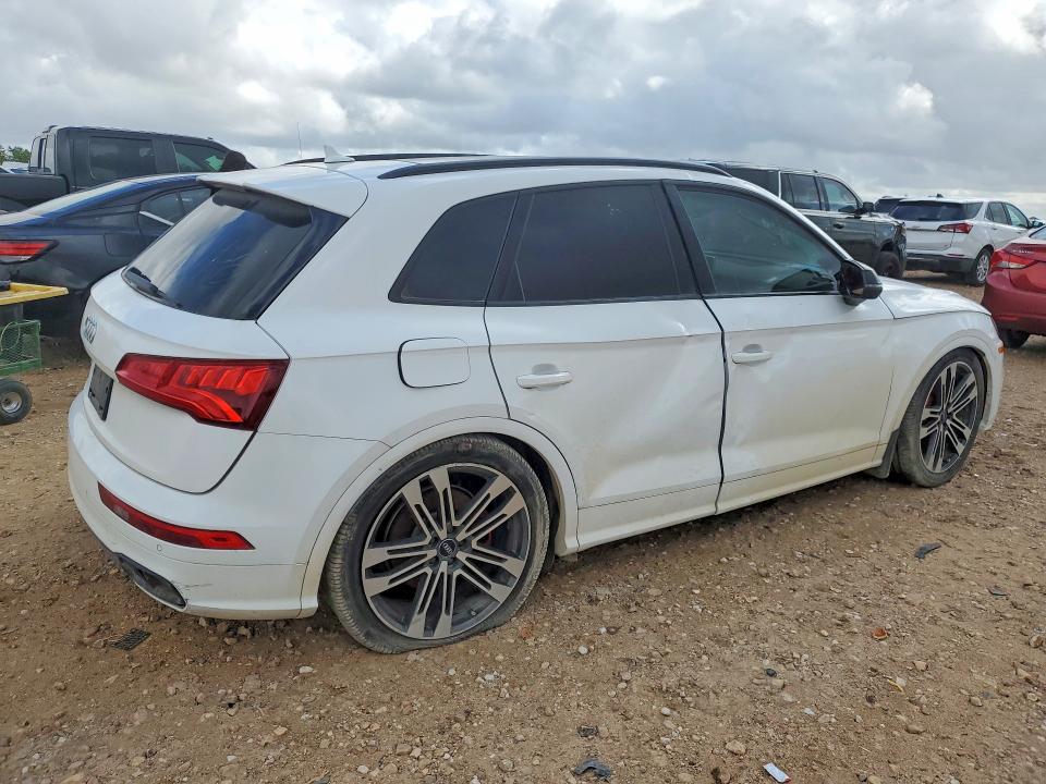 49534816 :رقم المزاد ، WA1B4AFY5K2040396 vin ، 2019 Audi Sq5 مزاد بيع