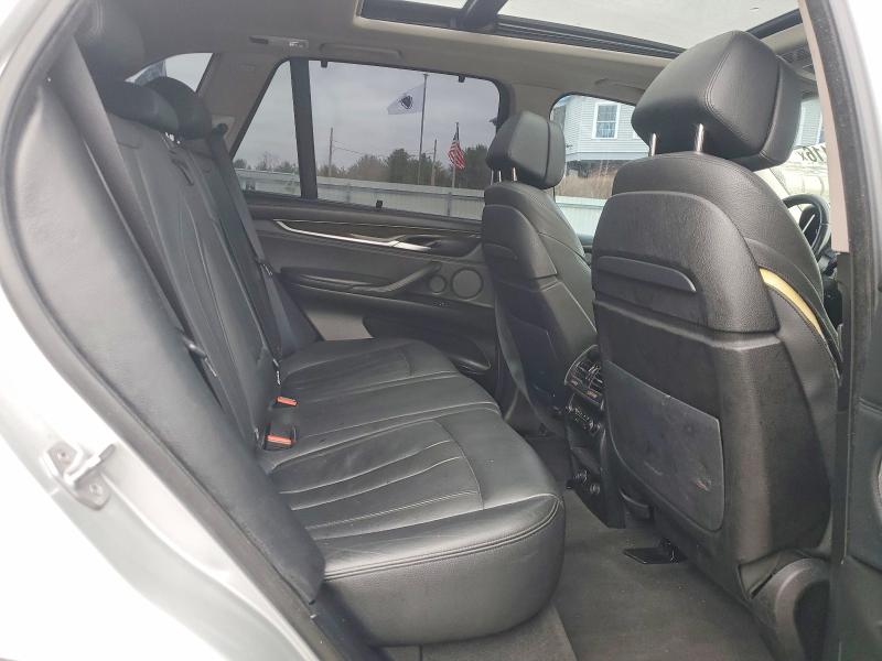 49776116 :رقم المزاد ، 5UXKR6C55F0J78857 vin ، 2015 Bmw X5 مزاد بيع