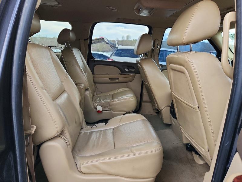 49312816 :رقم المزاد ، 1GNUKKE39AR147237 vin ، 2010 Chevrolet Suburban مزاد بيع