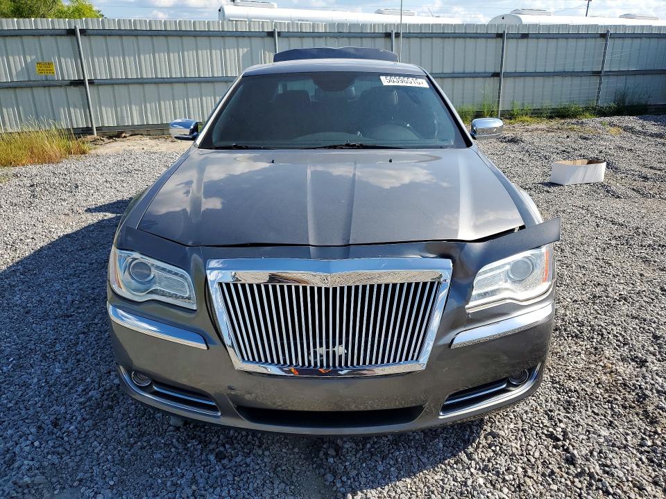 2011 Chrysler 300c მანქანა იყიდება აუქციონზე, vin: 2C3CA6CT9BH559472, აუქციონის ნომერი: 50396516