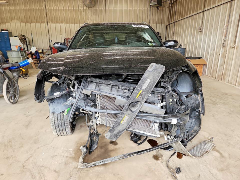 2022 Audi Q3 მანქანა იყიდება აუქციონზე, vin: WA1EECF3XN1060826, აუქციონის ნომერი: 48484136
