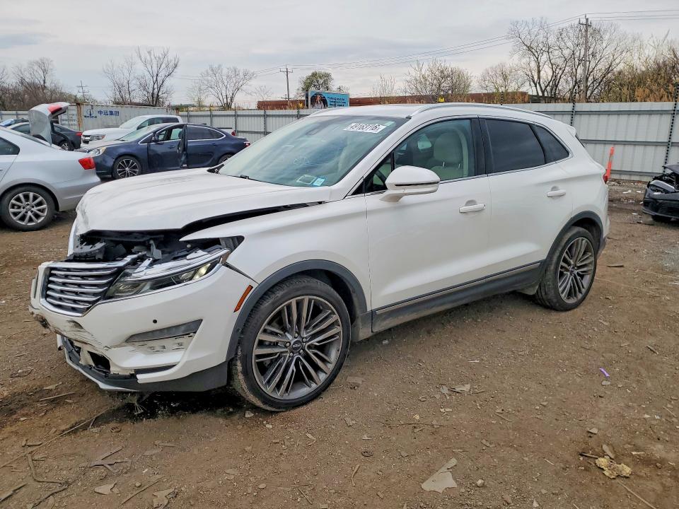 49163116 :رقم المزاد ، 5LMTJ2AH4FUJ46096 vin ، 2015 Lincoln Townhouse Mkc مزاد بيع