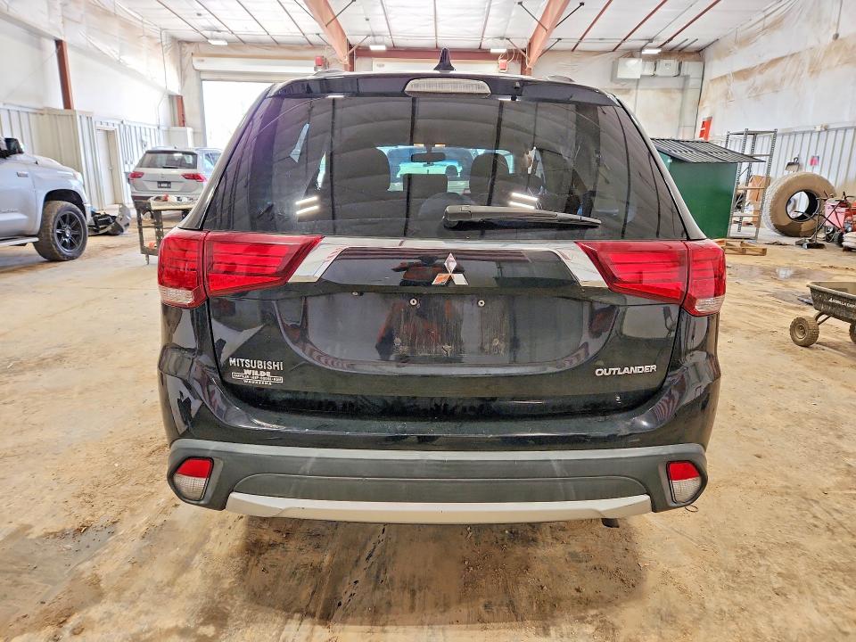 Продаж на аукціоні авто 2017 Mitsubishi Outlander, vin: JA4AZ2A35HZ026917, номер лоту: 50062736