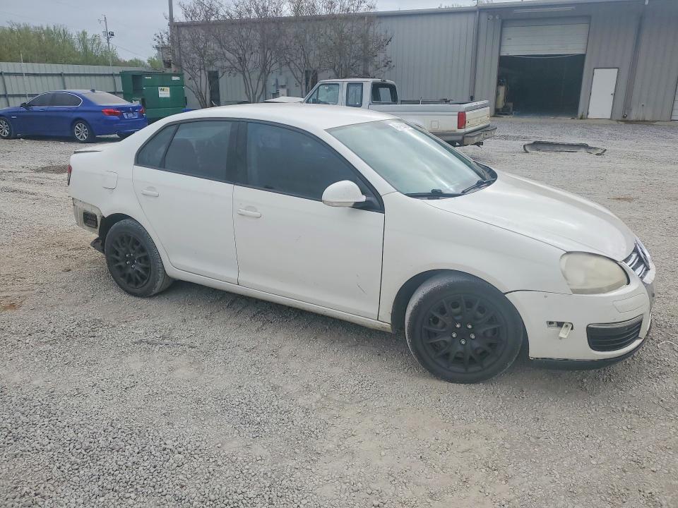 48422076 :رقم المزاد ، 3VWJX7AJ9AM032330 vin ، 2010 Volkswagen Jetta مزاد بيع