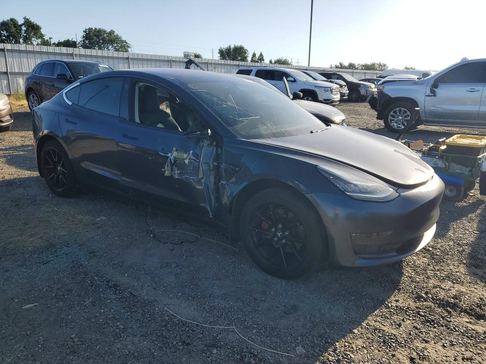 Продажа на аукционе авто 2017 Tesla Model 3, vin: 5YJ3E1EA9HF002218, номер лота: 50130856