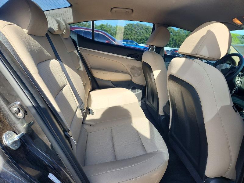 2017 Hyundai Elantra მანქანა იყიდება აუქციონზე, vin: KMHD74LF6HU325773, აუქციონის ნომერი: 50635486