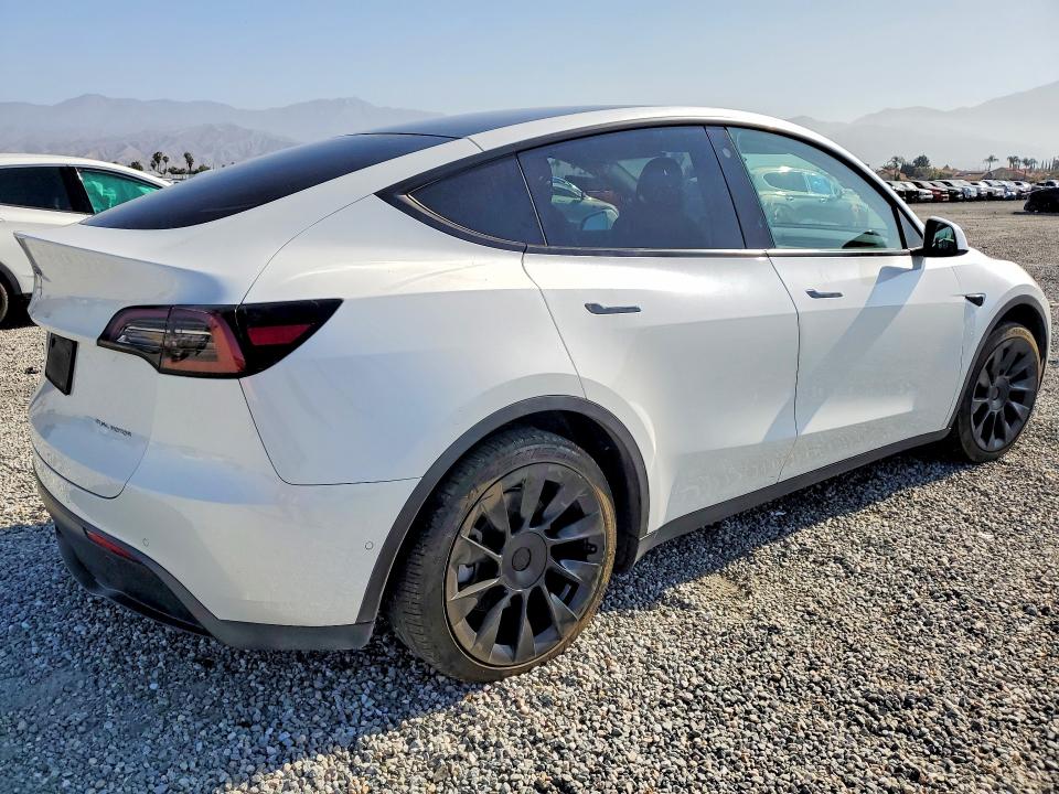 Продаж на аукціоні авто 2022 Tesla Model Y, vin: 7SAYGAEEXNF404184, номер лоту: 48545726