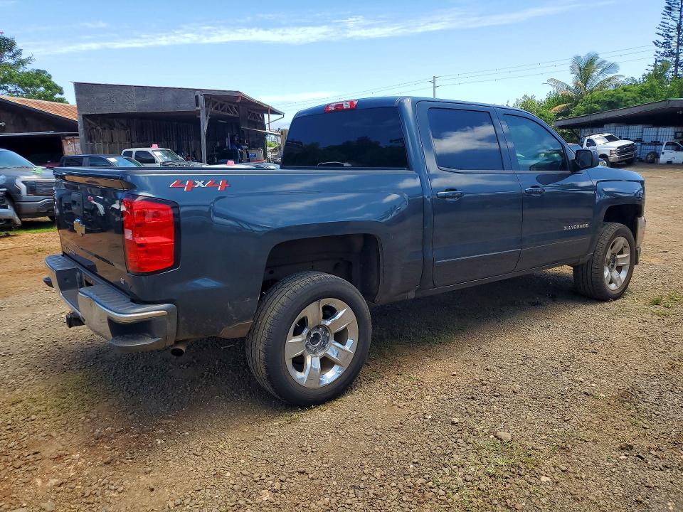 47137716 :رقم المزاد ، 3GCUKREC3JG220040 vin ، 2018 Chevrolet Silverado مزاد بيع