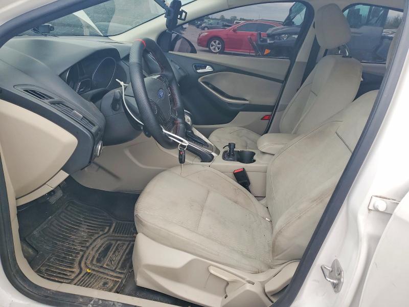 49671466 :رقم المزاد ، 1FAHP3M21CL242980 vin ، 2012 Ford Focus مزاد بيع