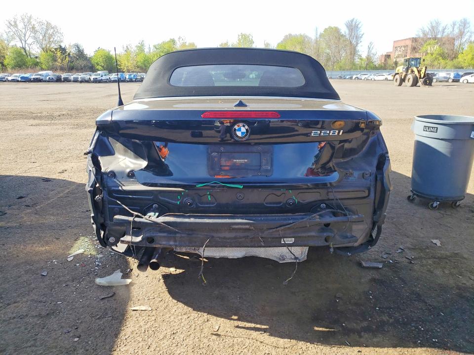 50974746 :رقم المزاد ، WBA1K5C50FV242850 vin ، 2015 Bmw 228 مزاد بيع
