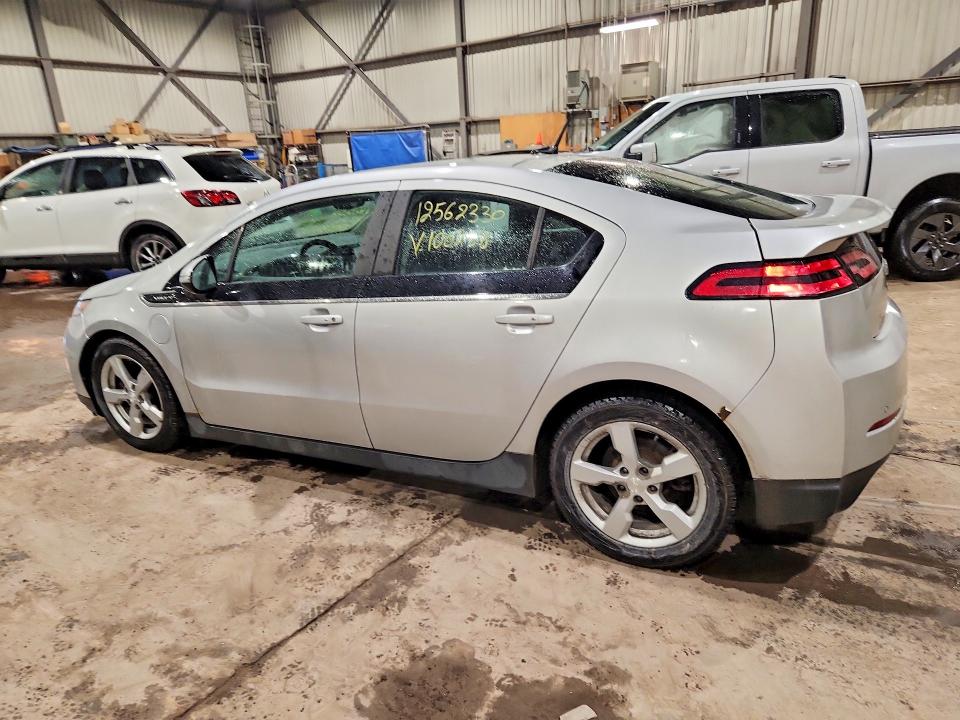 2013 Chev Volt მანქანა იყიდება აუქციონზე, vin: 1G1RB6E41DU100258, აუქციონის ნომერი: 49633366