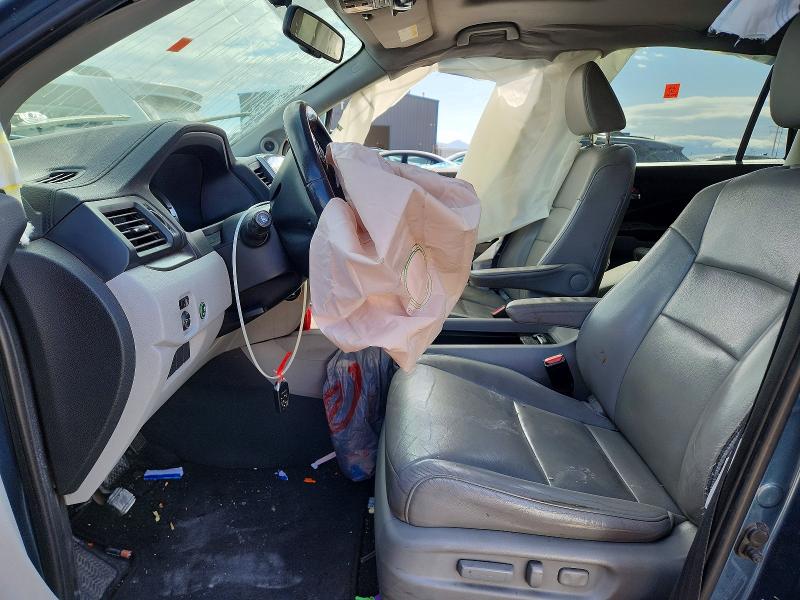 49513196 :رقم المزاد ، 5FNYF6H52HB023247 vin ، 2017 Honda Pilot مزاد بيع