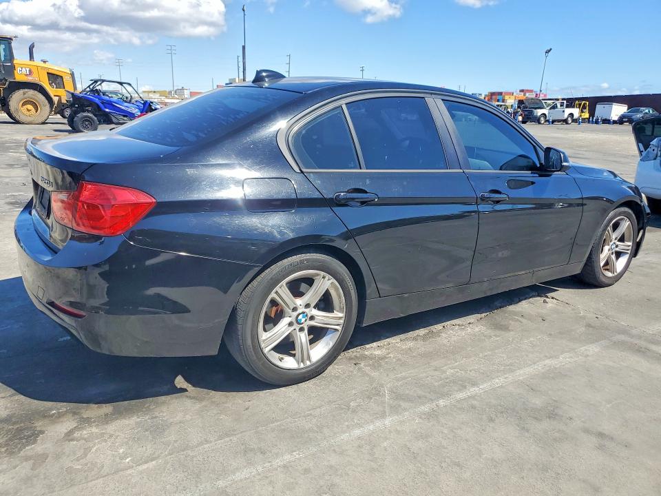 Продажа на аукционе авто 2015 Bmw 320, vin: WBA3B1C57FK138374, номер лота: 49661056