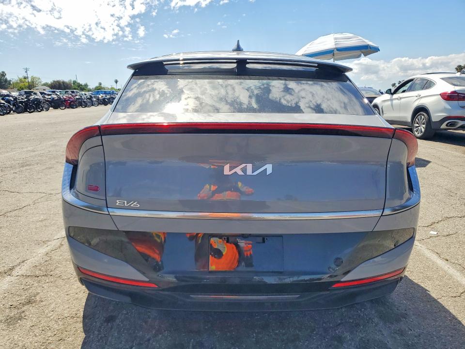 2025 Kia Ev6 მანქანა იყიდება აუქციონზე, vin: 5XYC34JA7SG012128, აუქციონის ნომერი: 51163836