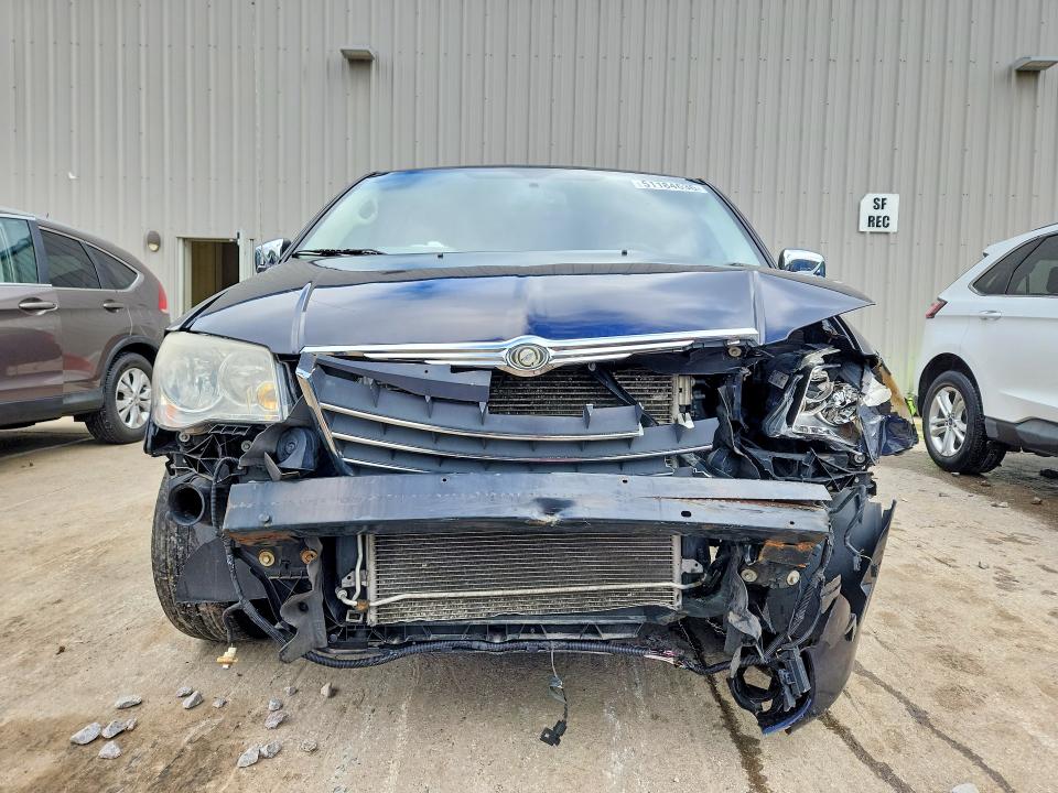 Продажа на аукционе авто 2010 Chrysler Town & Country, vin: 2A4RR5DX8AR185966, номер лота: 51184636