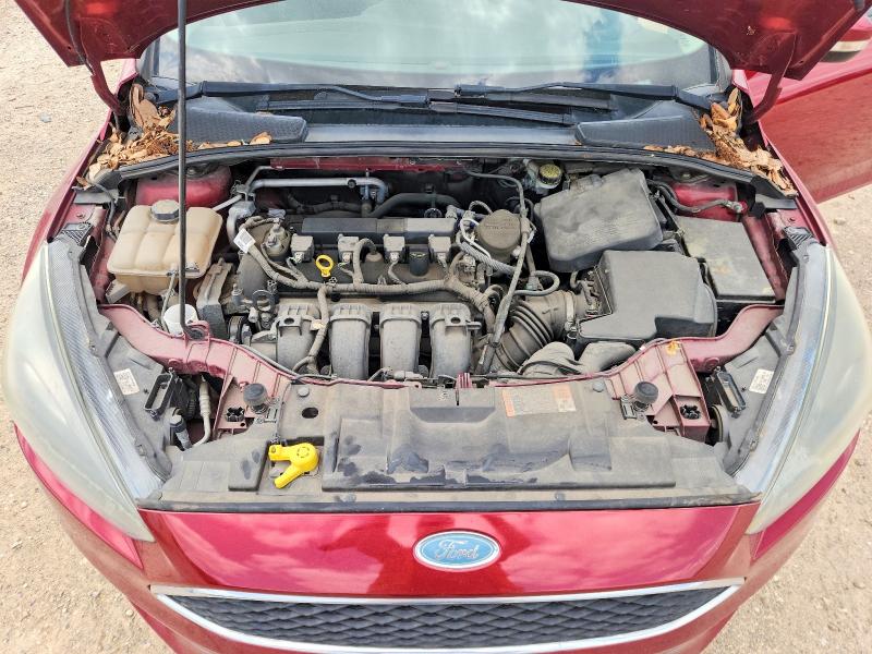 49673946 :رقم المزاد ، 1FADP3K20FL318419 vin ، 2015 Ford Focus مزاد بيع