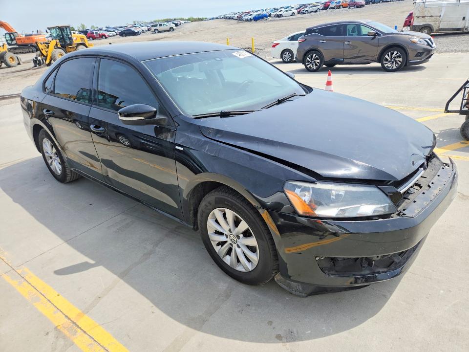49303116 :رقم المزاد ، 1VWAT7A36EC091369 vin ، 2014 Volkswagen Passat مزاد بيع