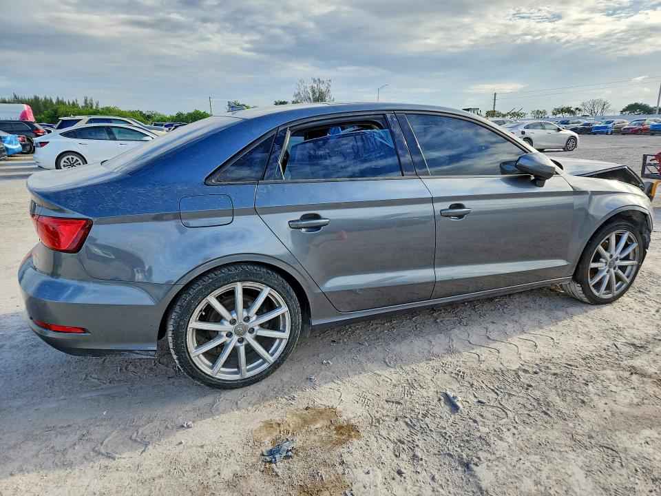 2015 Audi A3 მანქანა იყიდება აუქციონზე, vin: WAUACGFF7F1078307, აუქციონის ნომერი: 51279256