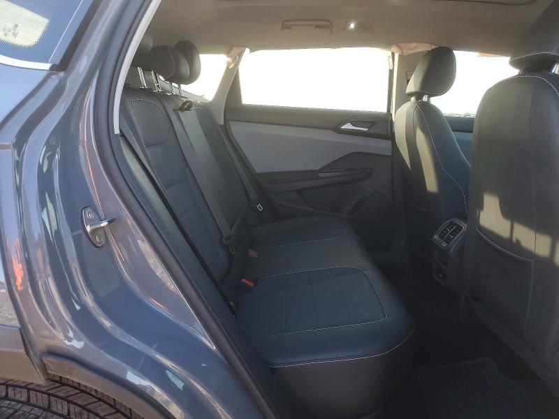 48798336 :رقم المزاد ، 3VVTX7B23NM064717 vin ، 2022 Volkswagen Taos مزاد بيع