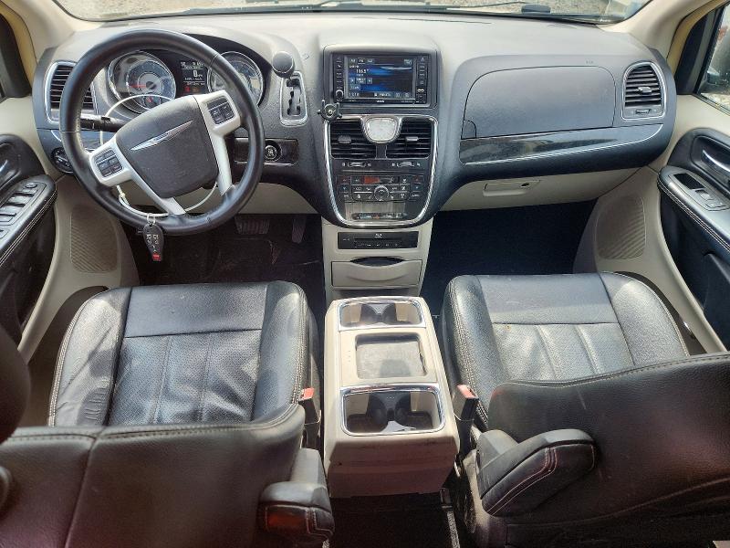 2015 Chrysler Town & Country მანქანა იყიდება აუქციონზე, vin: 2C4RC1CG0FR729711, აუქციონის ნომერი: 49538386