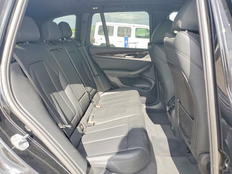 48301626 :رقم المزاد ، 5UXTR7C59KLR49842 vin ، 2019 Bmw X3 مزاد بيع