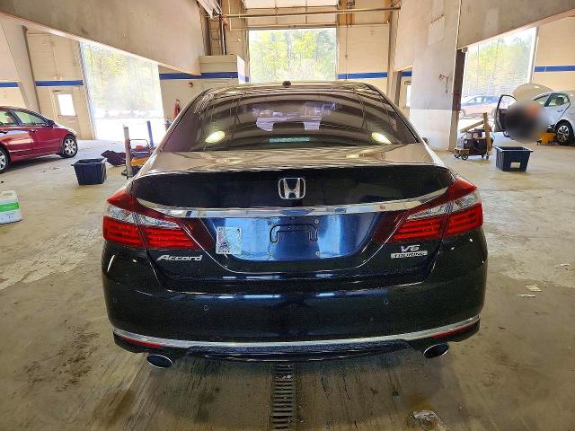 Продажа на аукционе авто 2016 Honda Accord, vin: 1HGCR3F9XGA006131, номер лота: 47572356