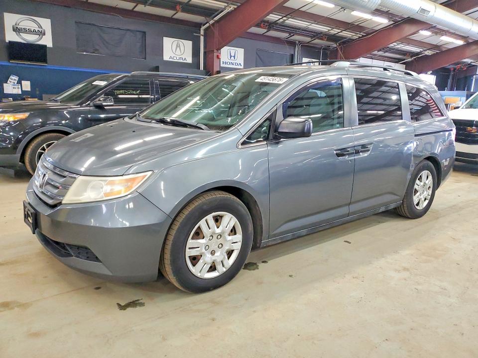 49145676 :رقم المزاد ، 5FNRL5H28CB097696 vin ، 2012 Honda Odyssey مزاد بيع